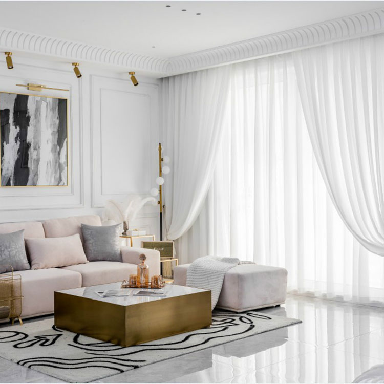 Како обичне прозирне завесе могу да трансформишу амбијент и функционалност вашег дома?